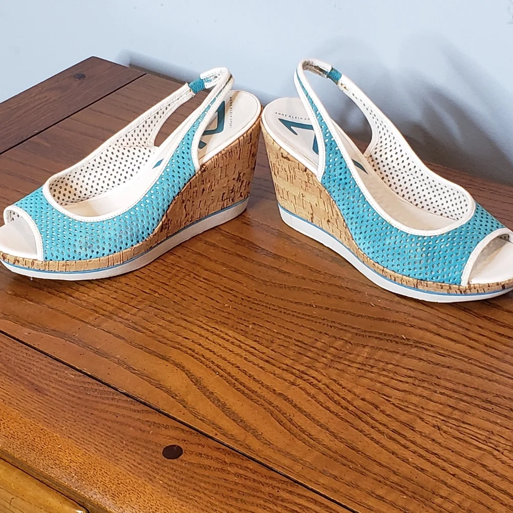 Wedge peeptoe slingback spectator perferated leather shoe Ann Klein Sport